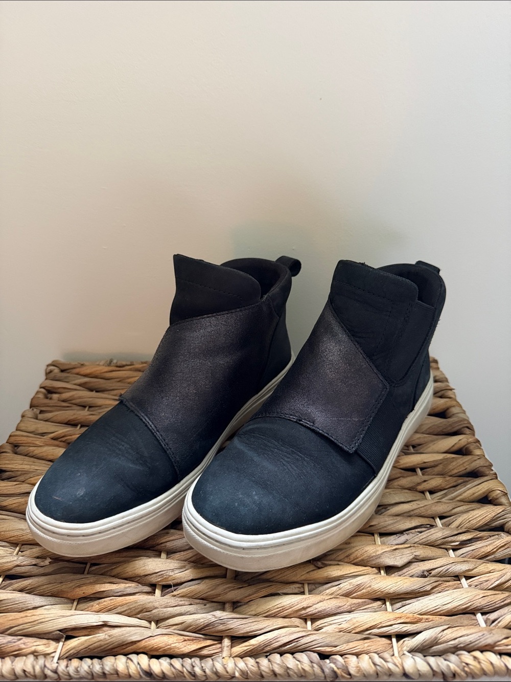 Timberland Black High-Top Slip-On Sneakers with White Sole